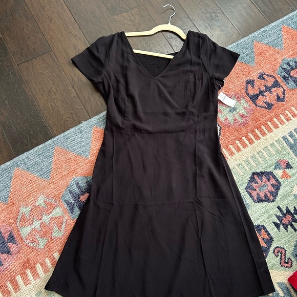Old Navy Dresses & Skirts - Old Navy Black A-Line Mini Dress V-Neck- NWOT